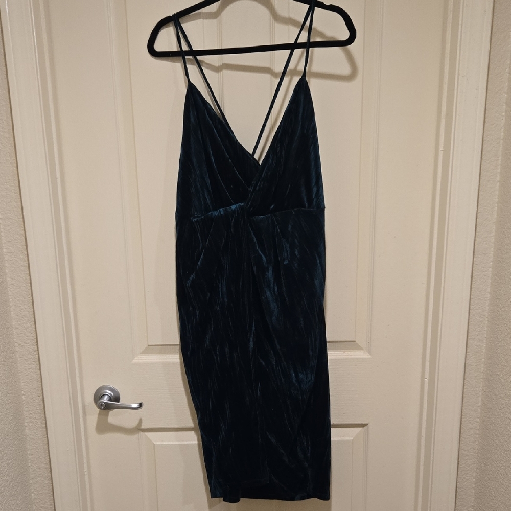 Cider Deep Emerald Velvet Strappy Mini Dress